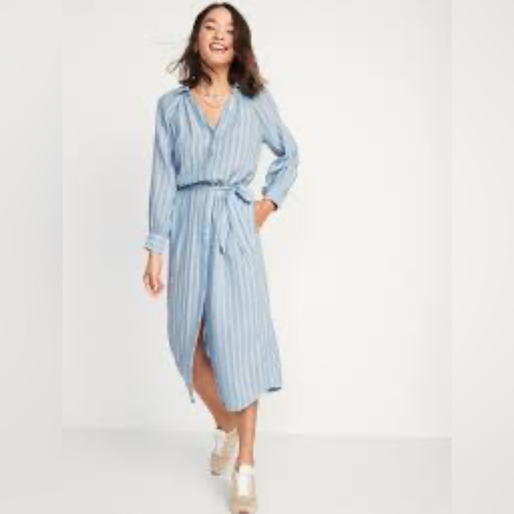 Old Navy Blue and White Textured Dress.  Sz M